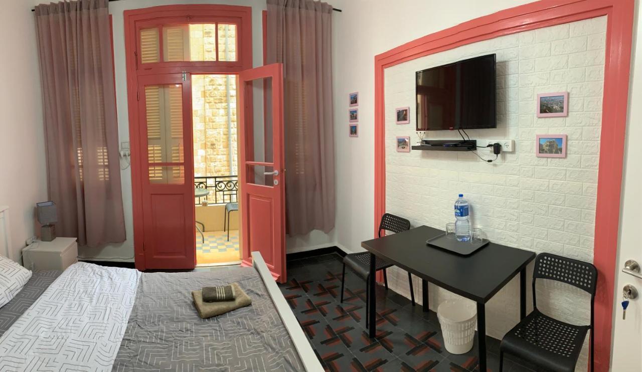 Guesthouse Comfy - Separate Rooms In The Apartment For A Relaxing Holiday ハイファ エクステリア 写真