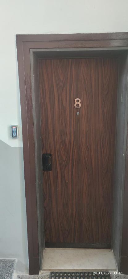 Guesthouse Comfy - Separate Rooms In The Apartment For A Relaxing Holiday ハイファ エクステリア 写真