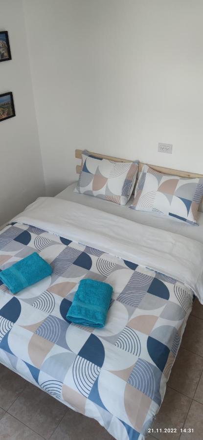Guesthouse Comfy - Separate Rooms In The Apartment For A Relaxing Holiday ハイファ エクステリア 写真