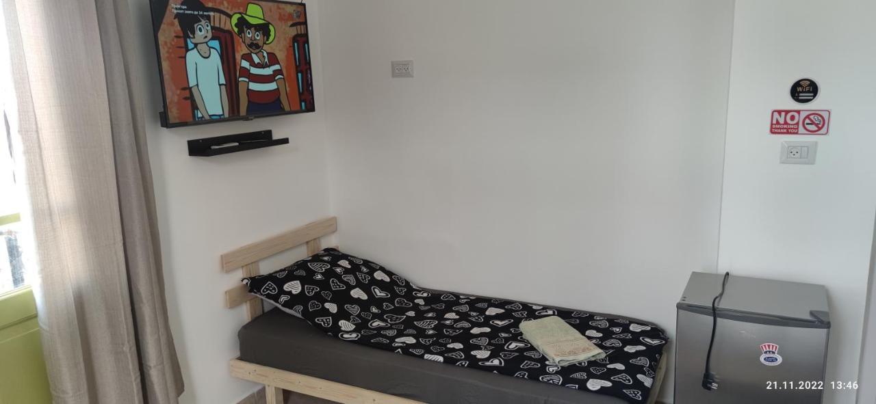 Guesthouse Comfy - Separate Rooms In The Apartment For A Relaxing Holiday ハイファ エクステリア 写真