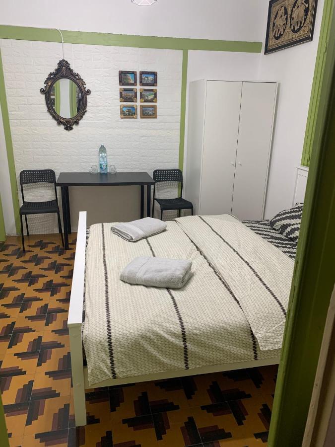 Guesthouse Comfy - Separate Rooms In The Apartment For A Relaxing Holiday ハイファ エクステリア 写真