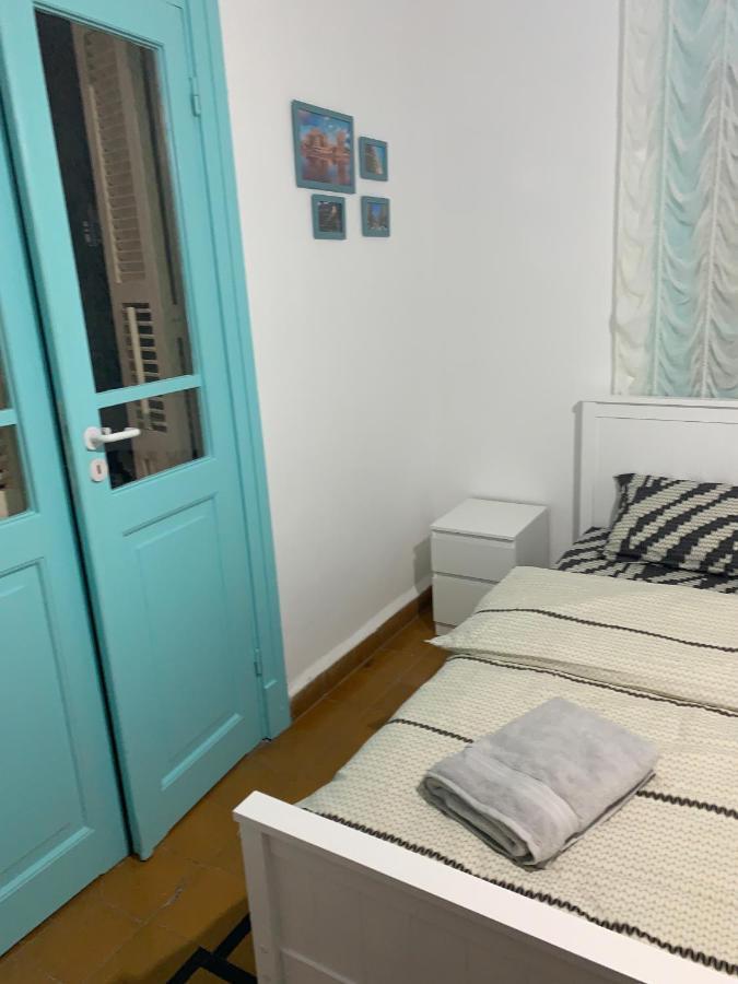 Guesthouse Comfy - Separate Rooms In The Apartment For A Relaxing Holiday ハイファ エクステリア 写真